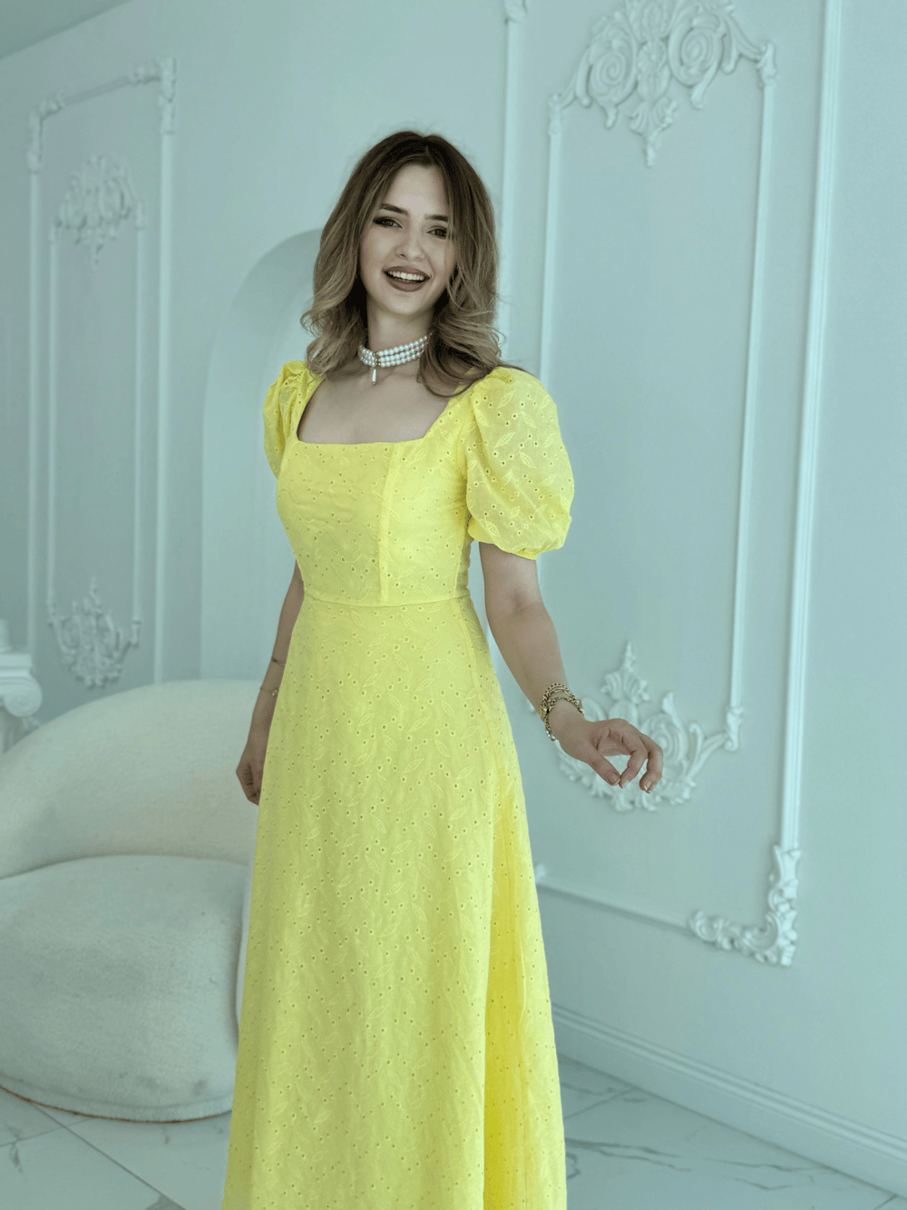 Kare Yaka Balon Kollu Fisto Sarı Elbise