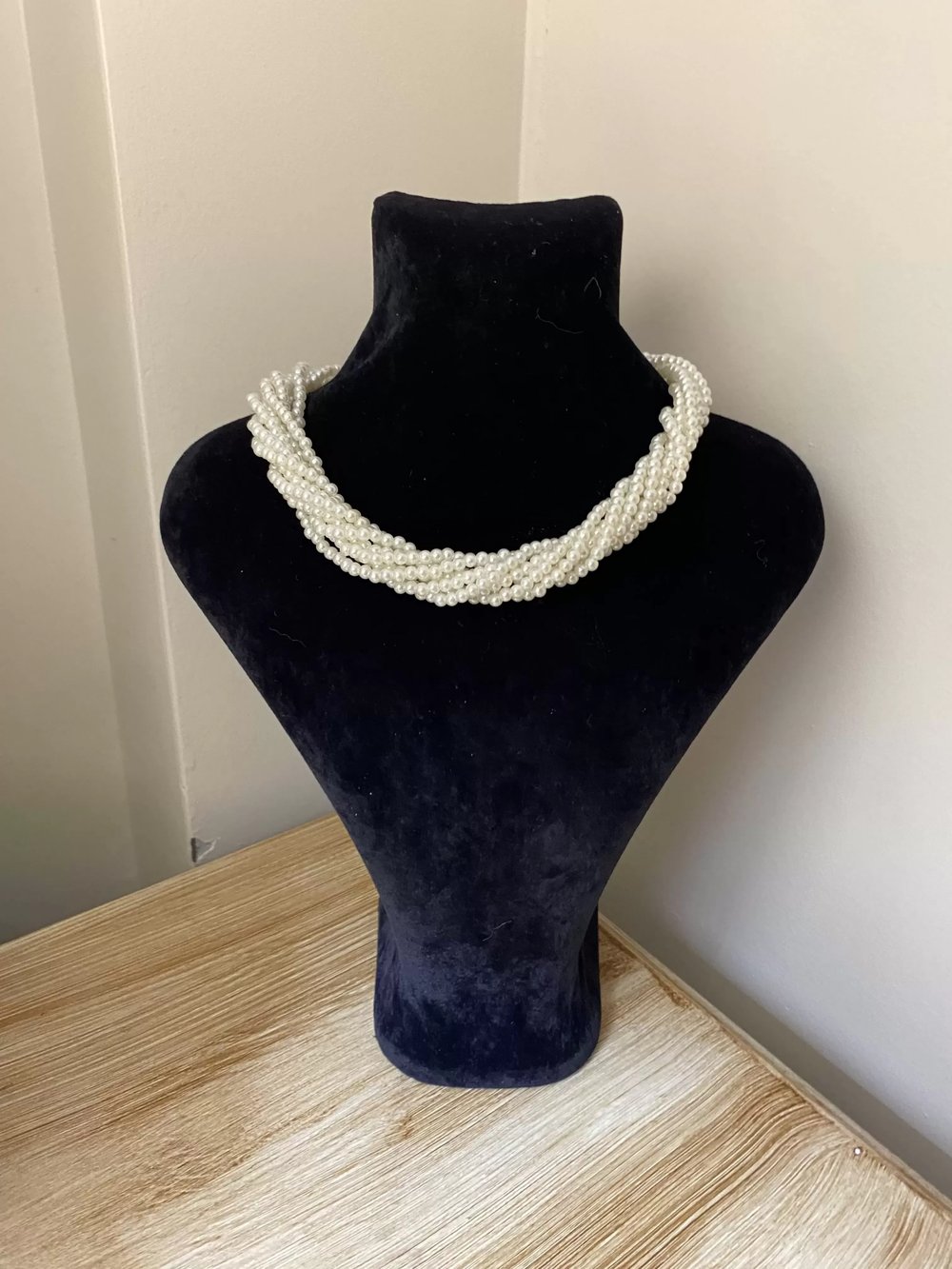 Minik inci choker
