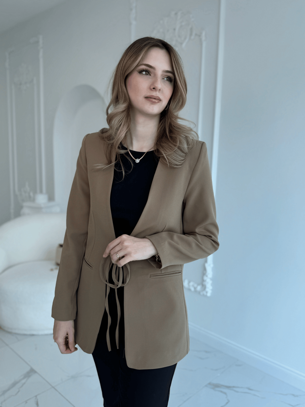 Önden bağlamalı yağ yeşili ceket