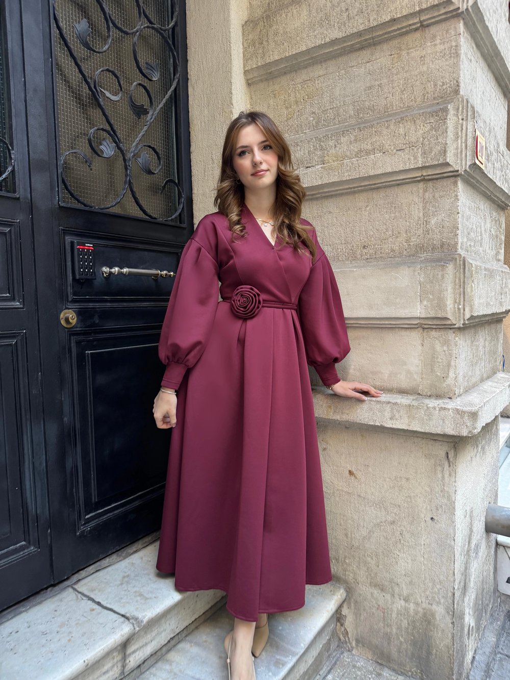 Rosa Bordo Gül Kemer Detaylı Scuba Maxi Boy Elbise