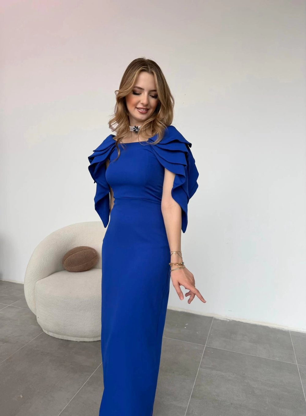 Şık Kat Detaylı Angel Model Saks Elbise