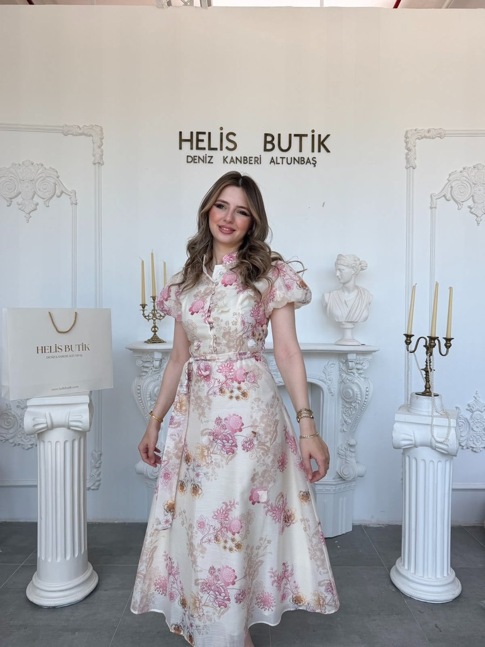 Hakim Yaka Karpuz Kol ve Çiçek İşlemeli Elbise - Pembe