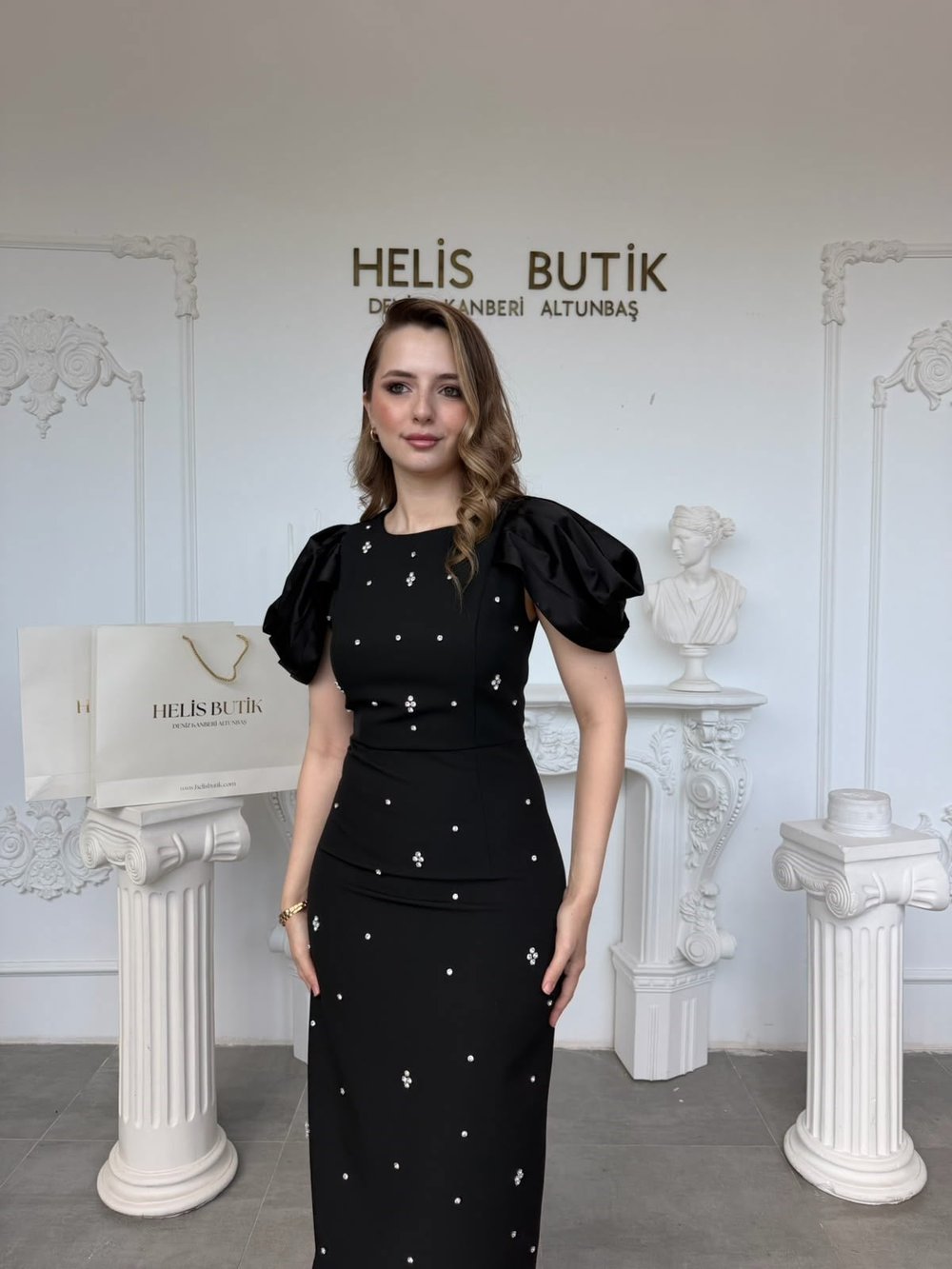 Saten Kol Detaylı Kristal Taş İşlemeli Abiye Elbise - Siyah