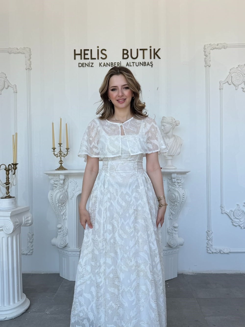 Yaldız Nakış İşlemeli Bolerolu Abiye Elbise - Ekru