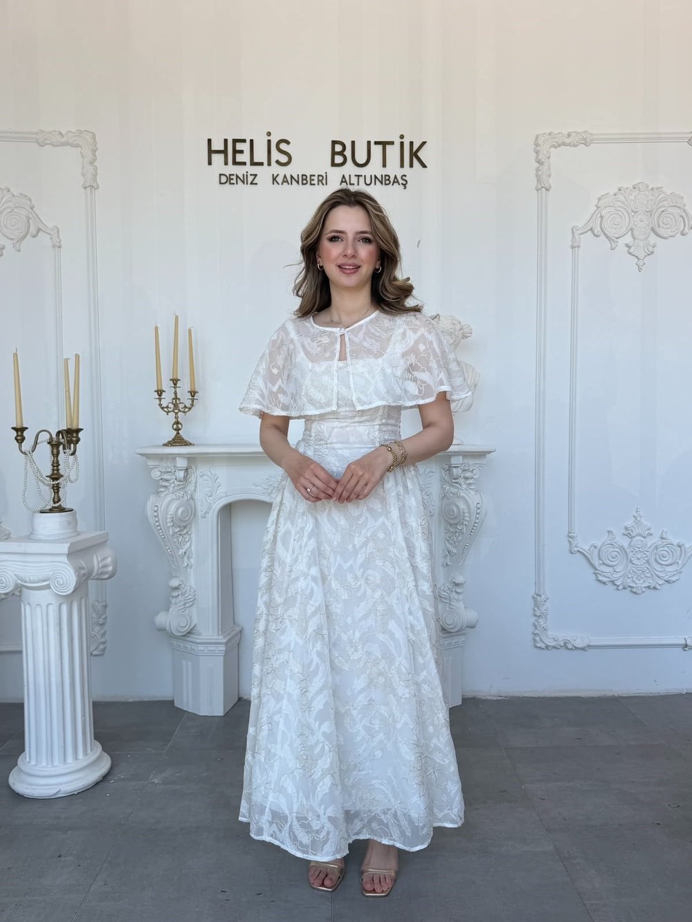 Yaldız Nakış İşlemeli Bolerolu Abiye Elbise - Ekru