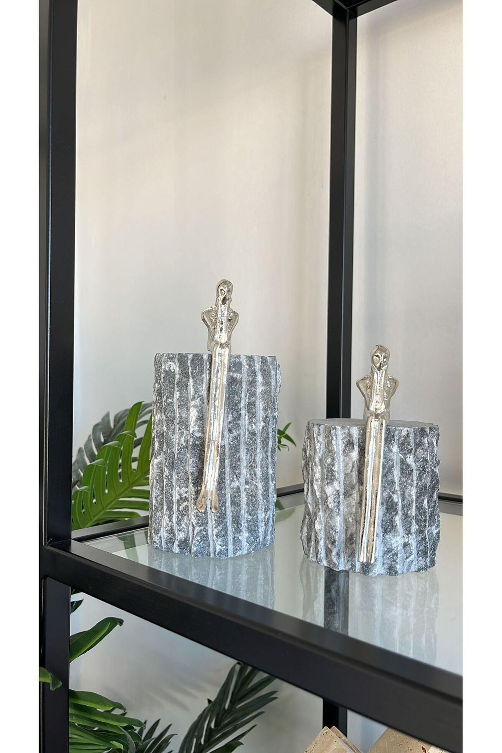 GÜMÜŞ DÜŞÜNEN ADAM SKY BLUE PATLATMA MERMER