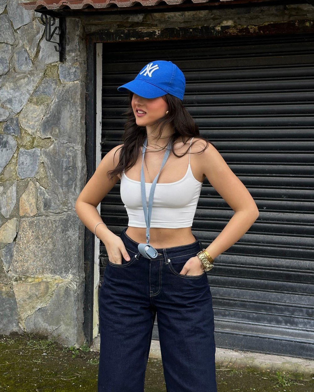 JUNGE WHITE ASKILI KISA CROP