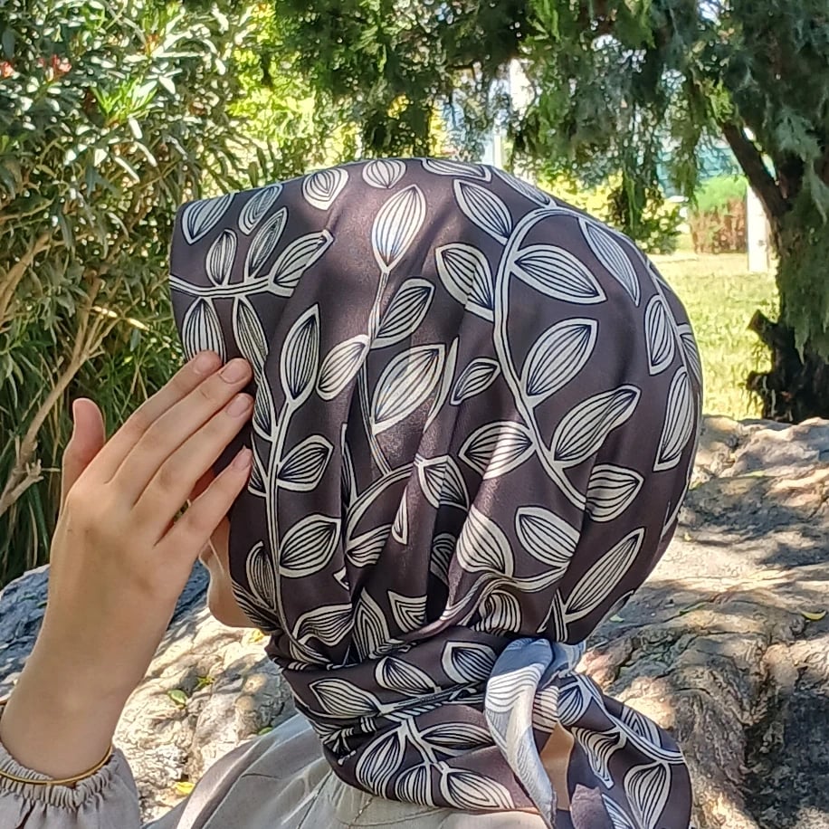 Yaprak Desen Pamuklu Soft Eşarp-Antrasit