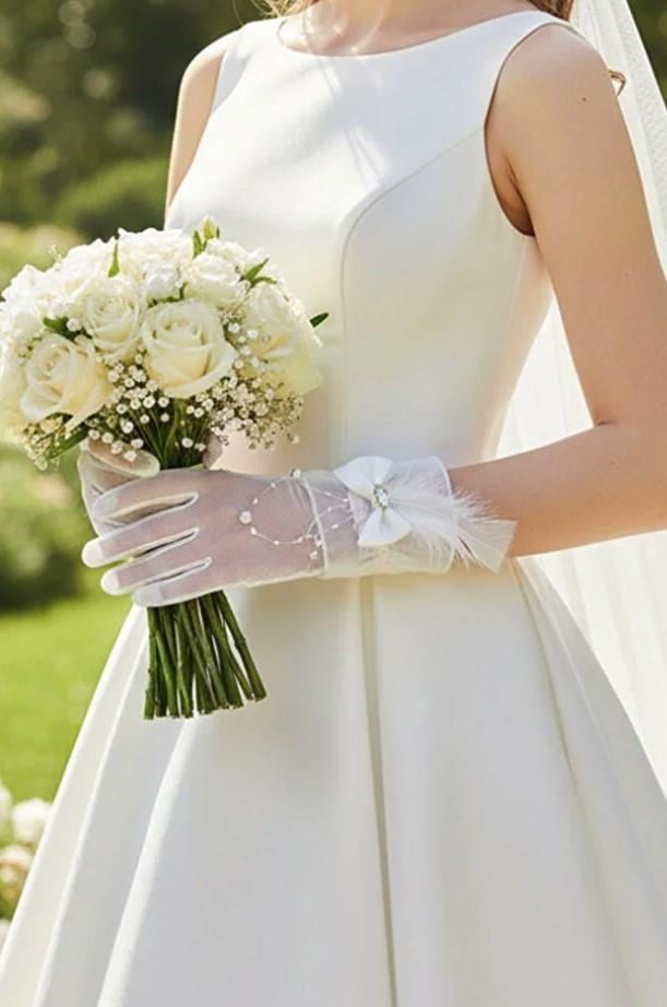Hayal Tül İnci Sarkıtlı ve Tüy Detaylı Kristal Taşlı Nikah Gelin Eldiveni