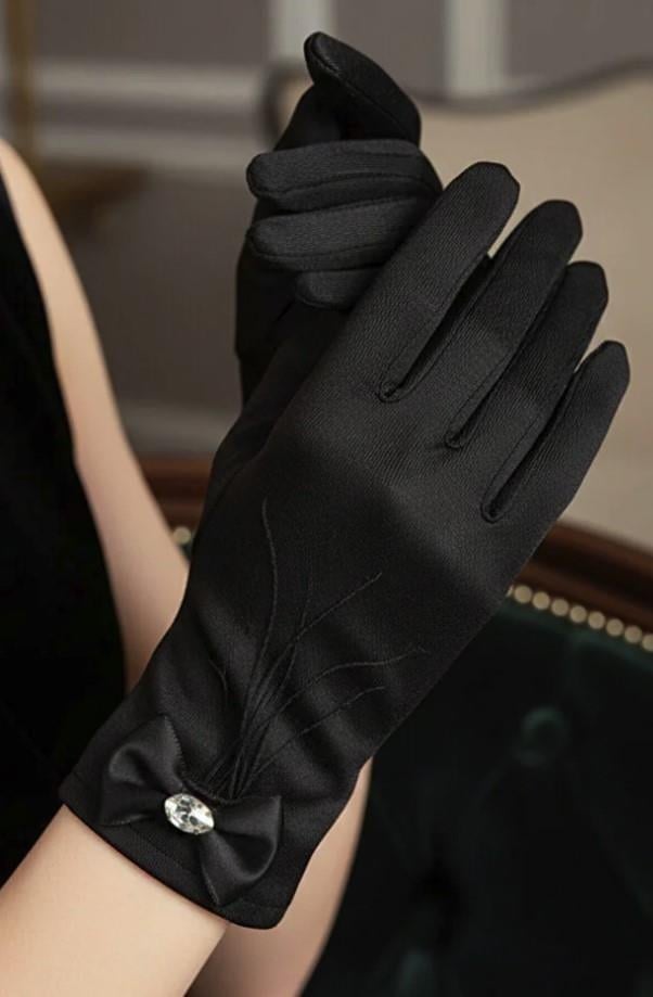 Saten Gelin Eldiveni - Fiyonklu ve Taş Detaylı Kısa Nikah Eldiveni