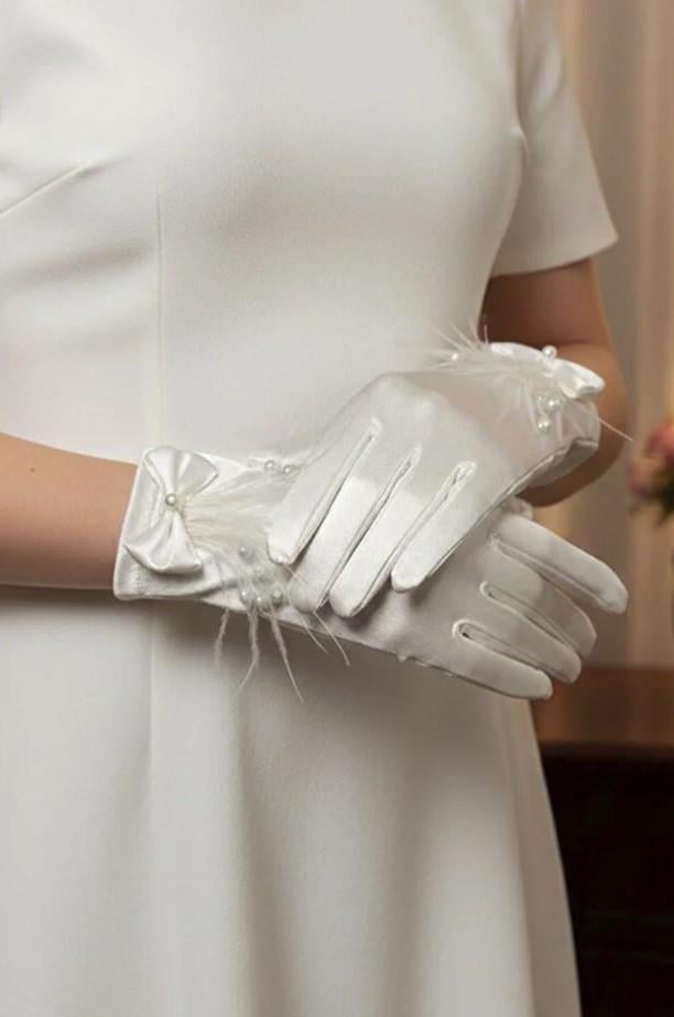 Victor İncili Saten Gelin Eldiveni - Tüy ve Fiyonk Detaylı Lüks Nikah Eldiveni