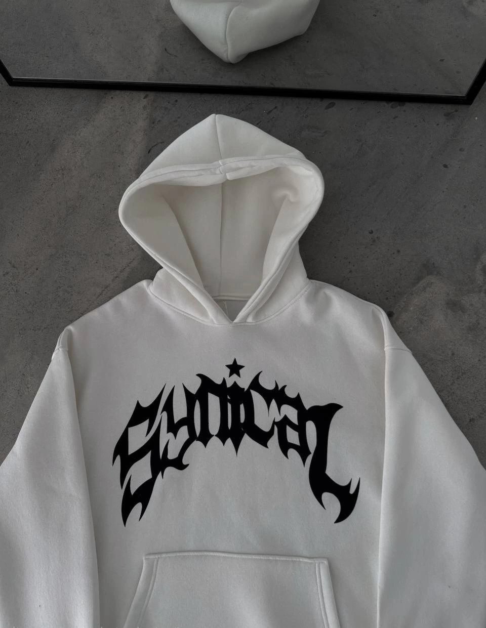 Kadın Kapüşonlu Kanguru Cepli Sweatshirt 3 İplik Pamuklu Baskılı Hoodie -  Beyaz