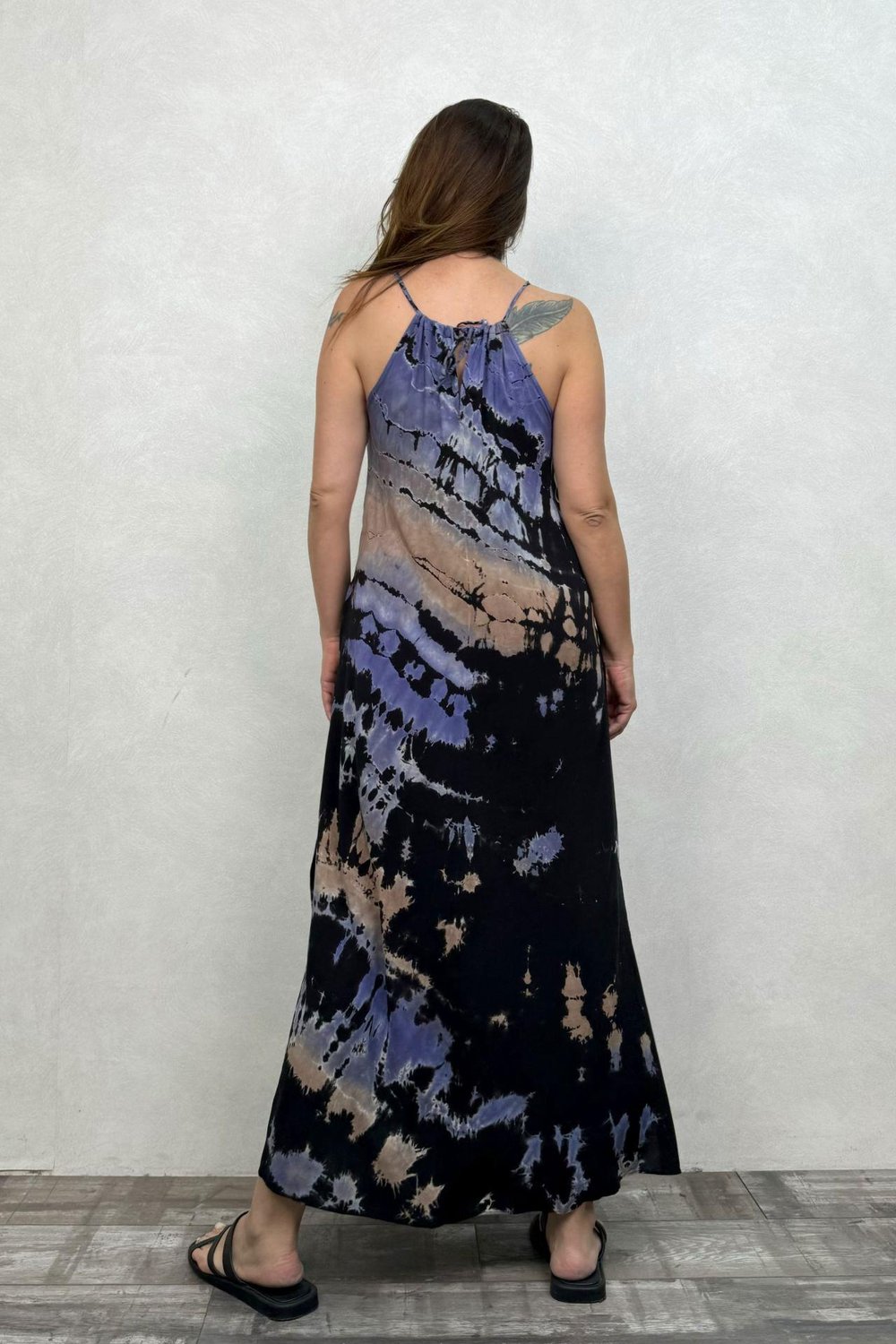 Batik Yırtmaçlı Elbise - Siyah