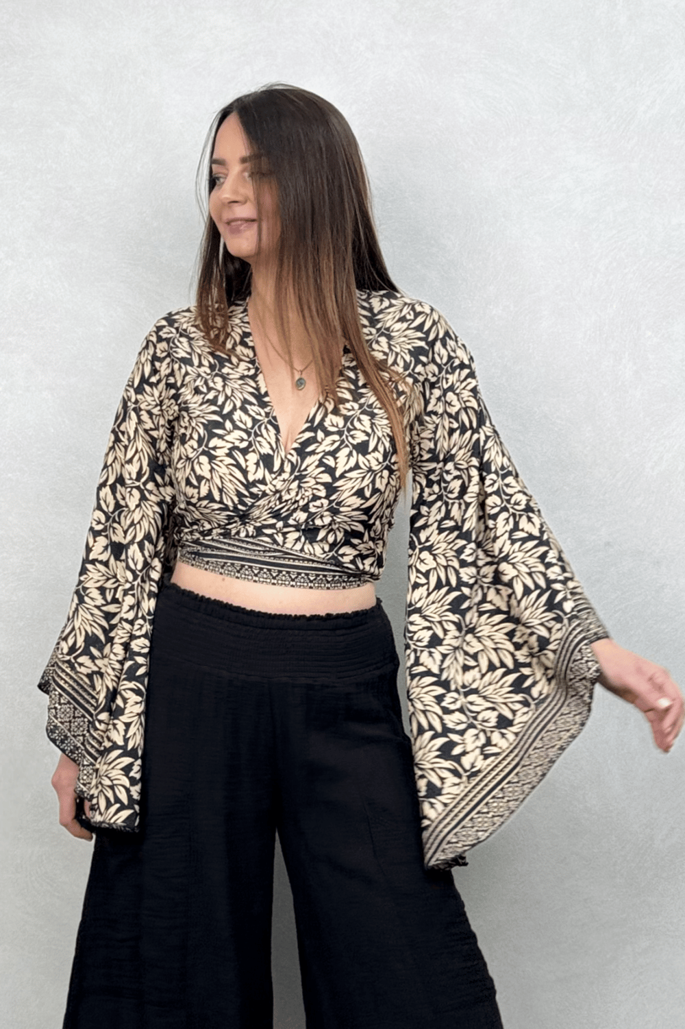 Kimono Kol İpek Bolero Bluz - Siyah Krem
