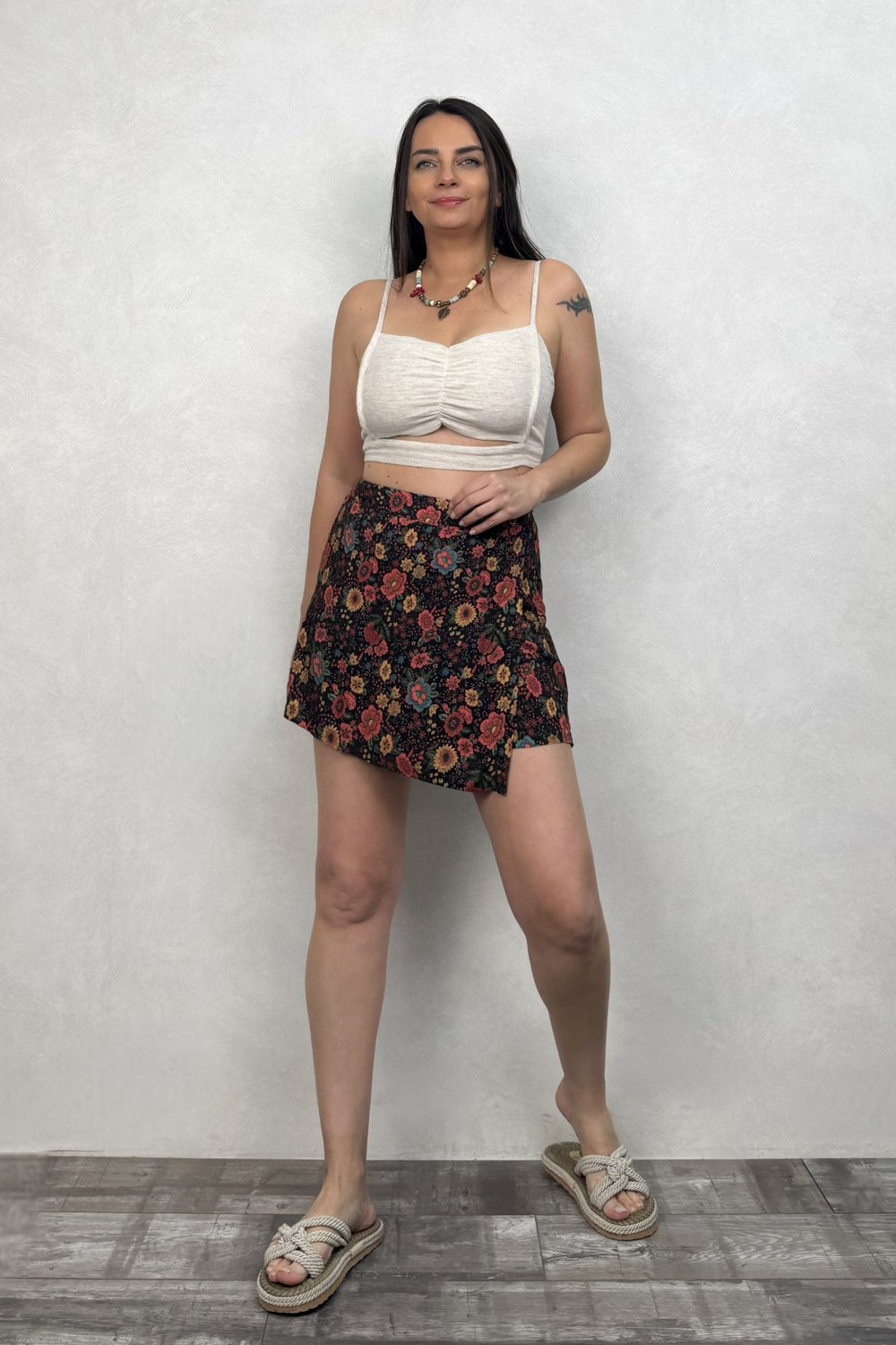 Mayra Mini Şortlu Etek - Siyah Çiçekli