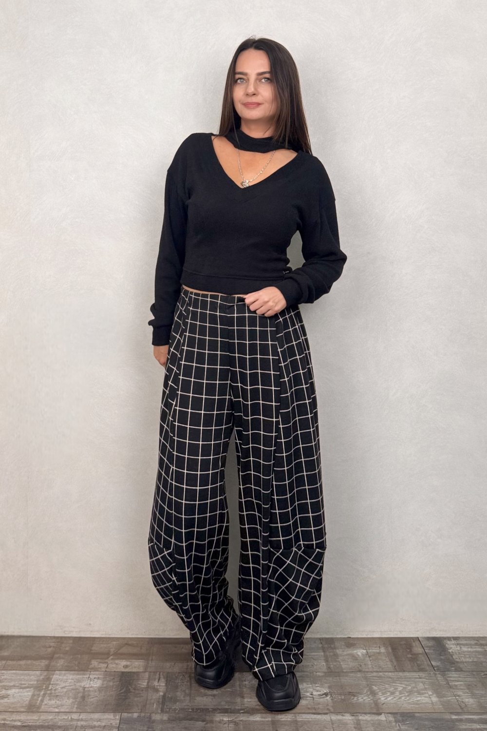 Paça Detaylı Triko Pantolon - Siyah Ekose