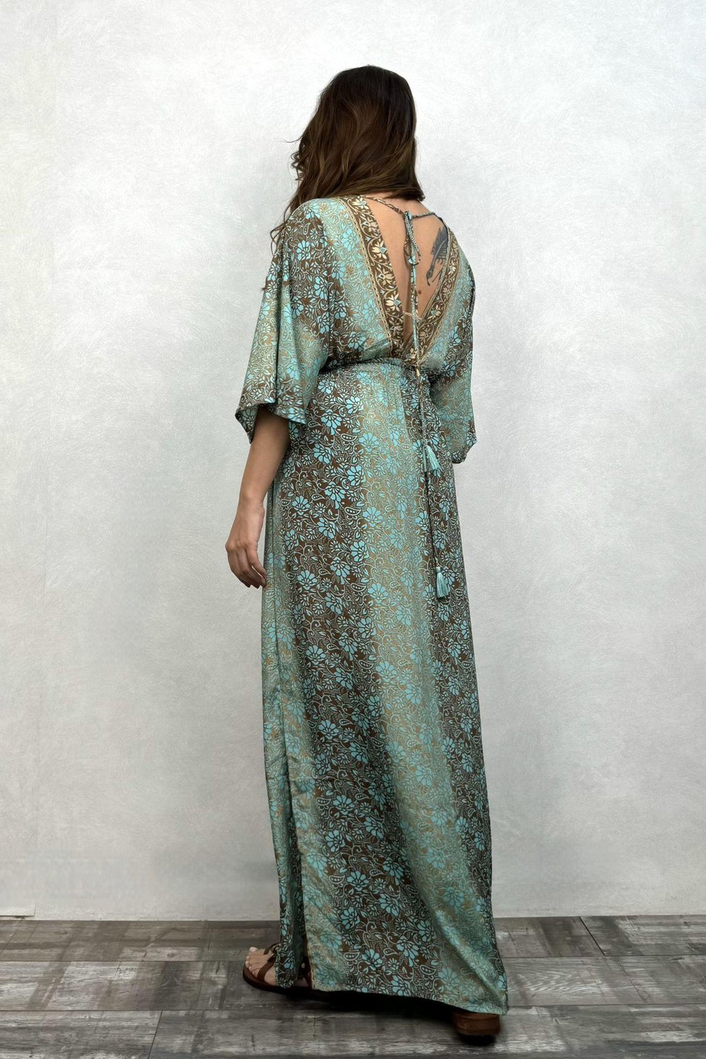 Rachel V Yaka İpek Elbise - Mint