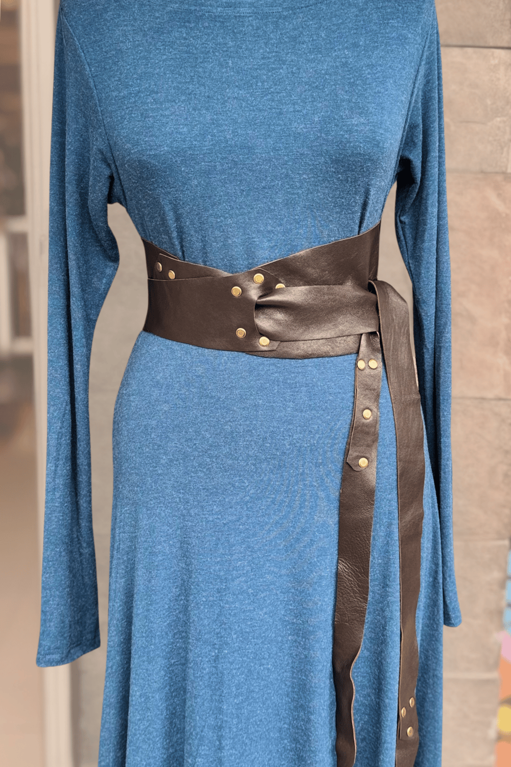 Dolamalı Perçinli Vintage Deri Kemer - Kahve