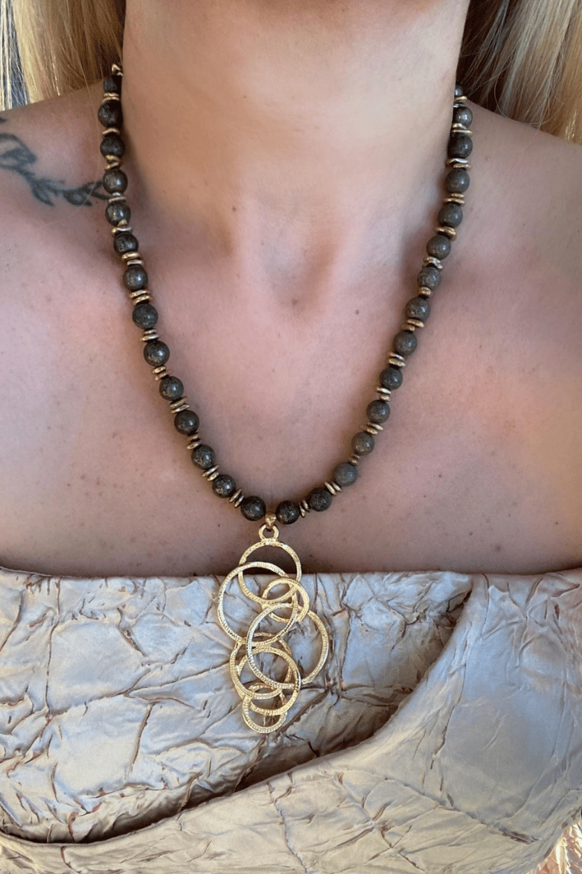 Hekate nin Anahtarı Kolye