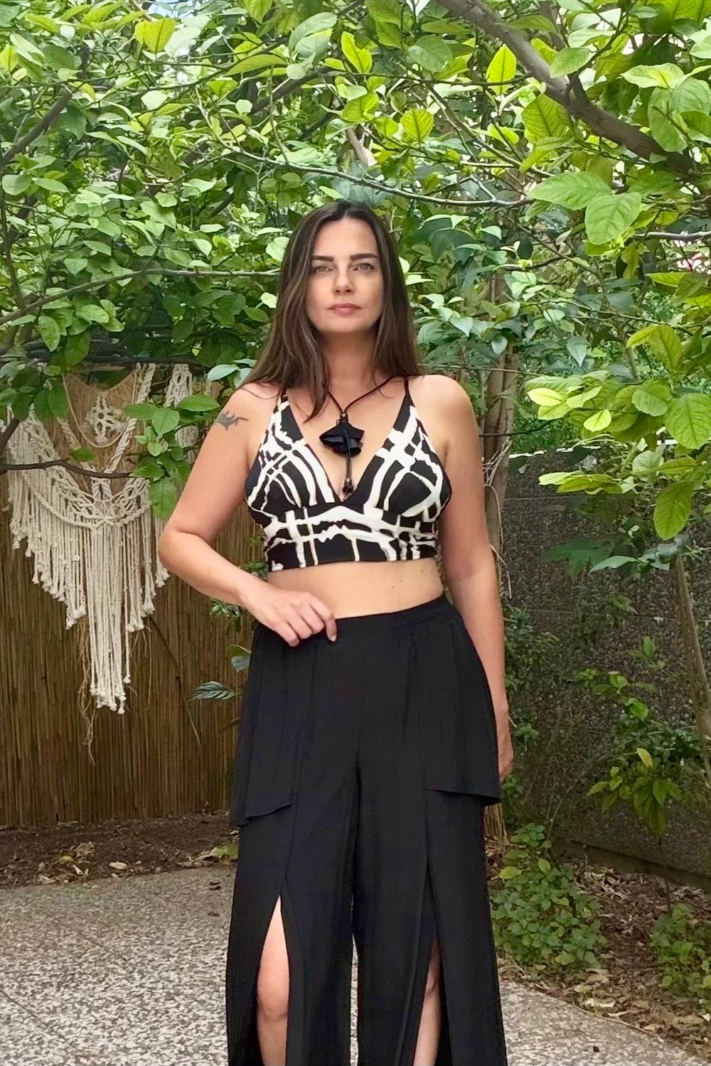İpek Crop - Gold Black