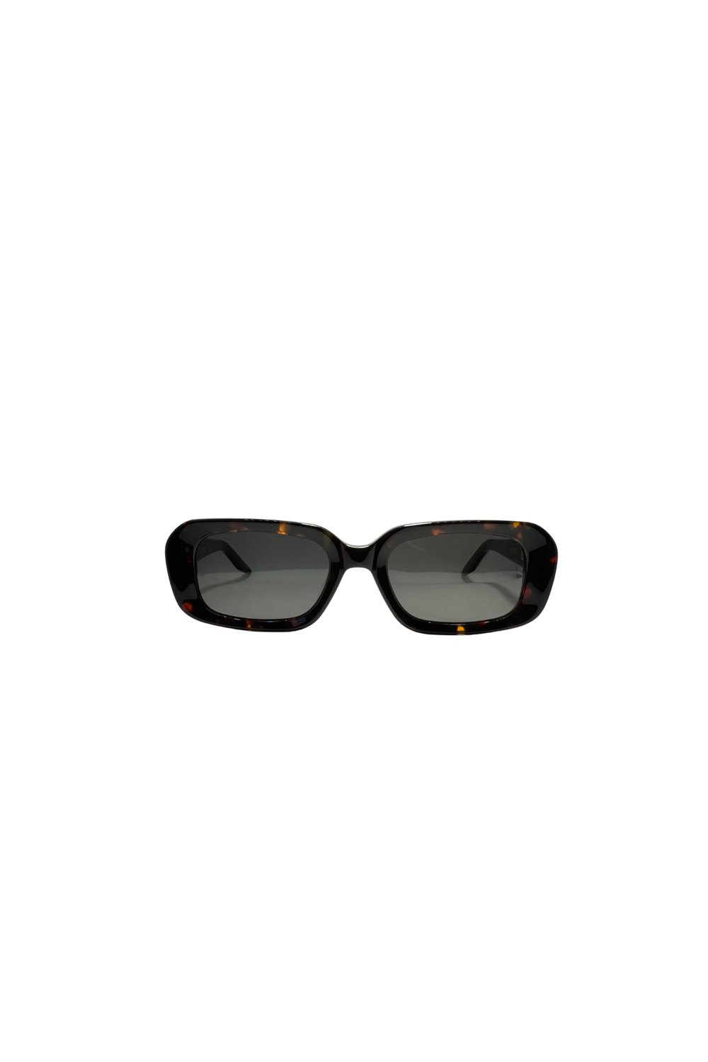 bella-hadid-melrose-c-467-6d.png