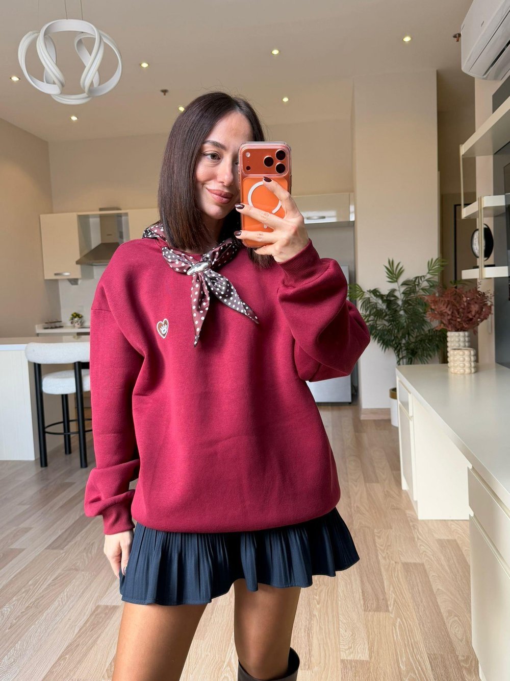 Bordo Fularlı Sweat
