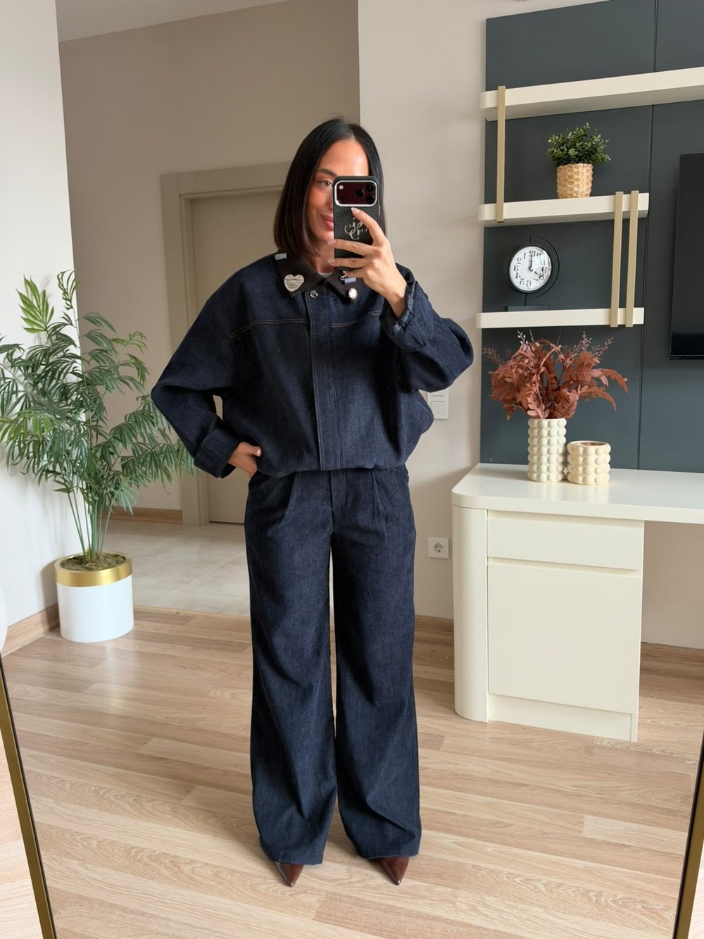 Marka Model Kahve Yaka Broşlu Bomber Ceket& Pantolon Takım