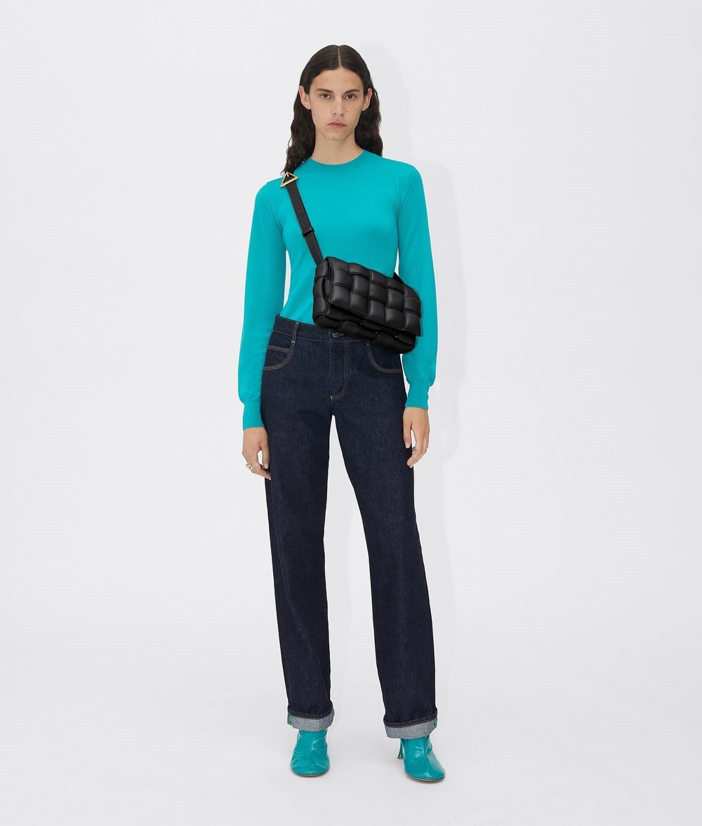 BOTTEGA VENETA KADIN OMUZ ÇANTASI 591970-VCQR1-8425