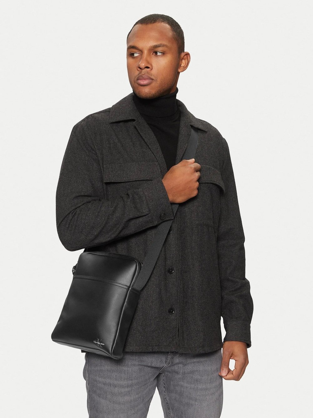 CALVIN KLEIN ERKEK OMUZ ÇANTASI K50K512574-BEH