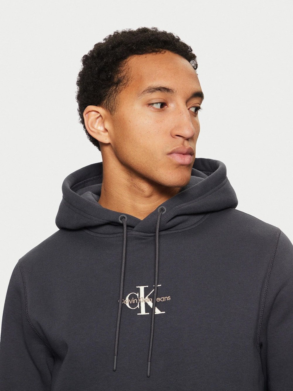 CALVIN KLEIN ERKEK SWEATSHIRT J30J325629-BAN