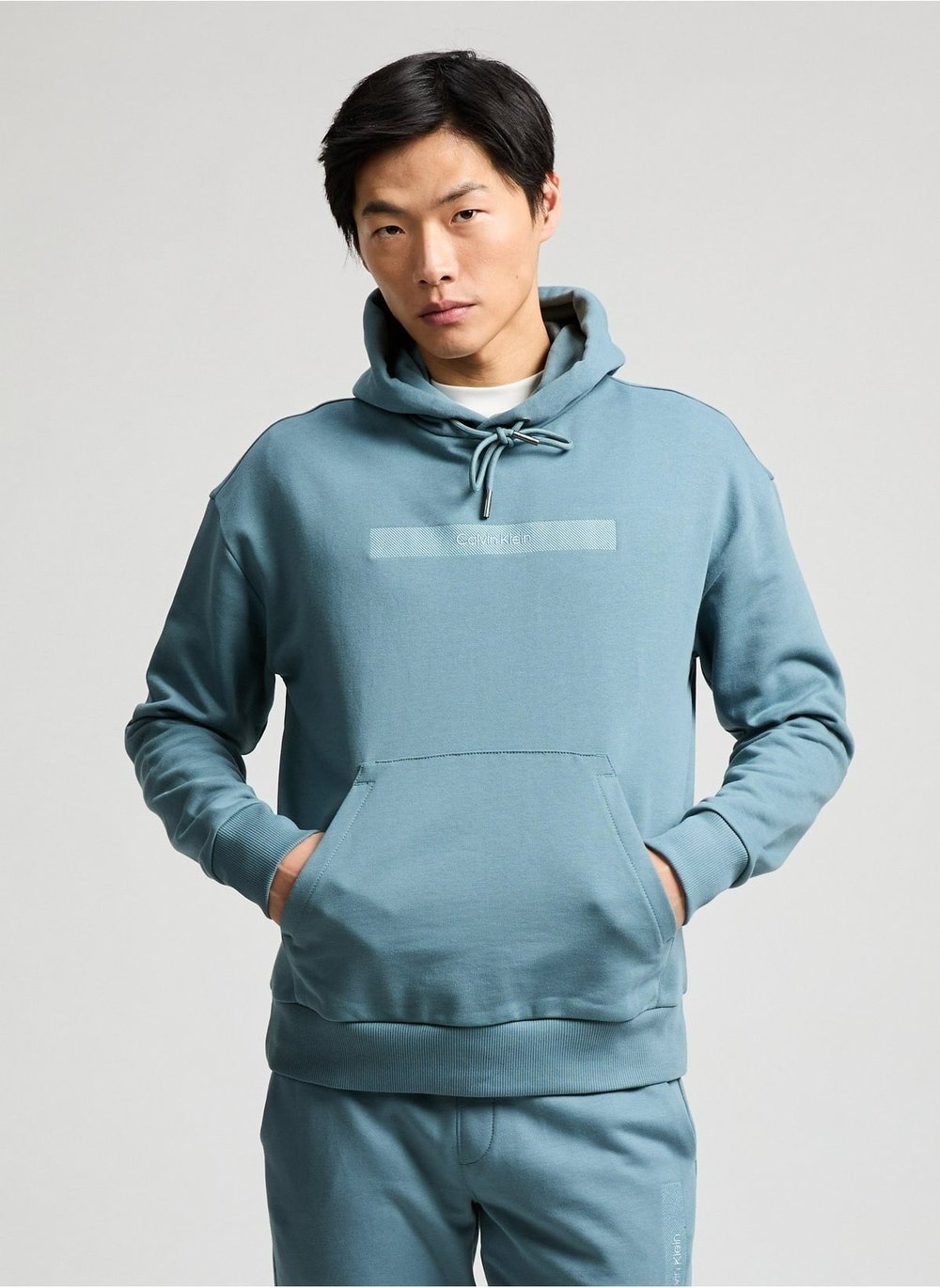 CALVIN KLEIN ERKEK SWEATSHIRT K10K113768-CFQ