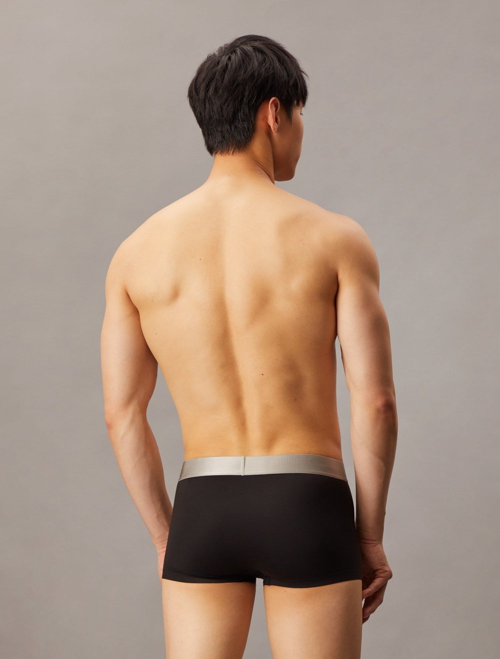 CALVIN KLEIN ERKEK TEKLİ BOXER LV00NB4127-UB1