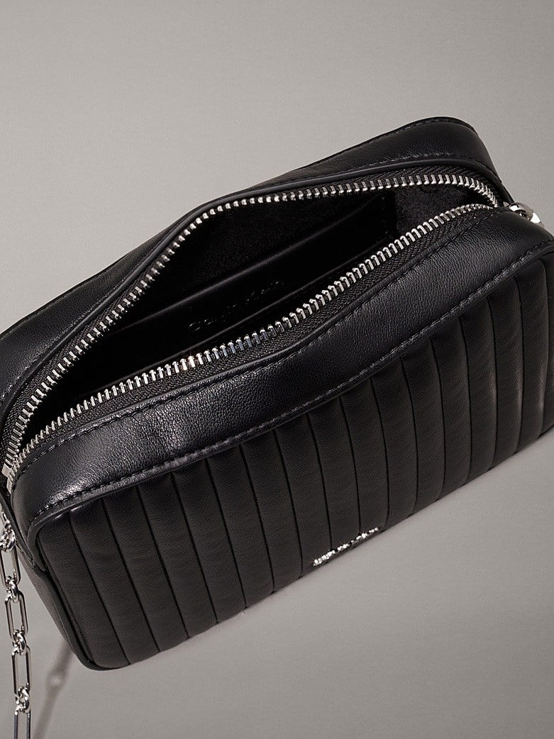 CALVIN KLEIN KADIN OMUZ ÇANTASI K60K613078-BEH