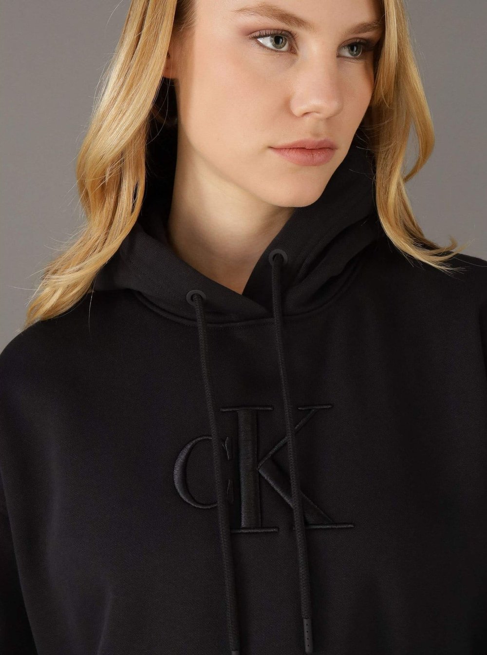 CALVIN KLEIN KADIN SWEATSHIRT J20J224718-BEH