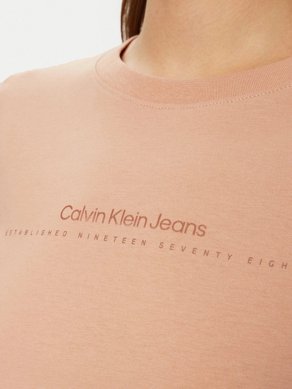 CALVIN KLEIN KADIN T-SHIRT J20J224990-TGW