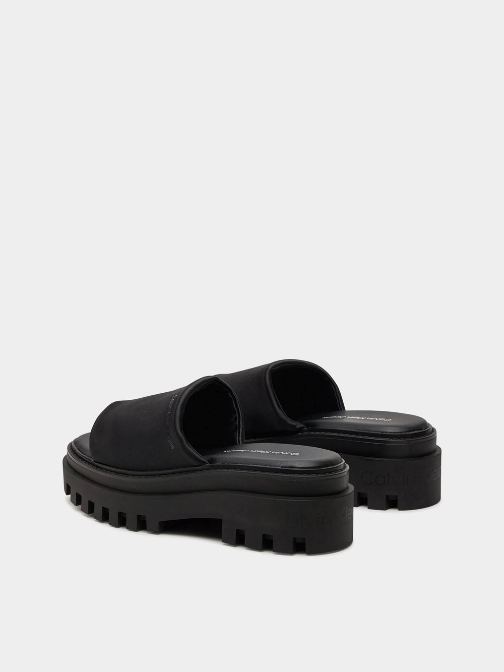CALVIN KLEIN KADIN TERLİK YW0YW01339-BEH
