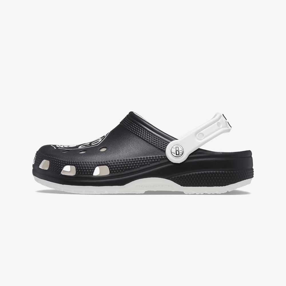 CROCS NBA BOOKLYN UNISEX TERLİK 208651-103
