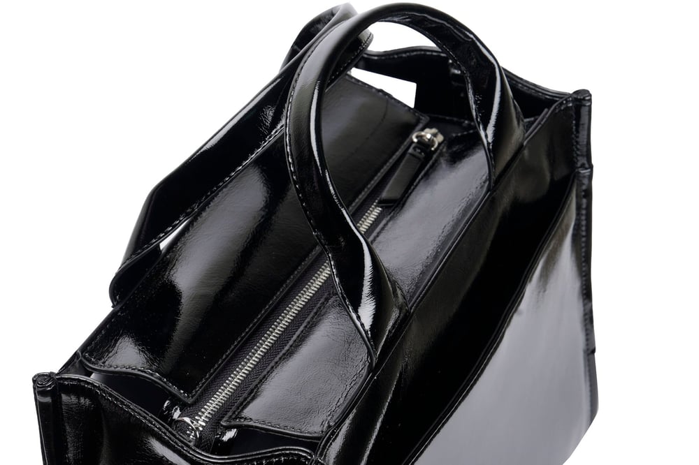 DKNY KADIN OMUZ ÇANTASI R41AXR57-BLACK-SILVER