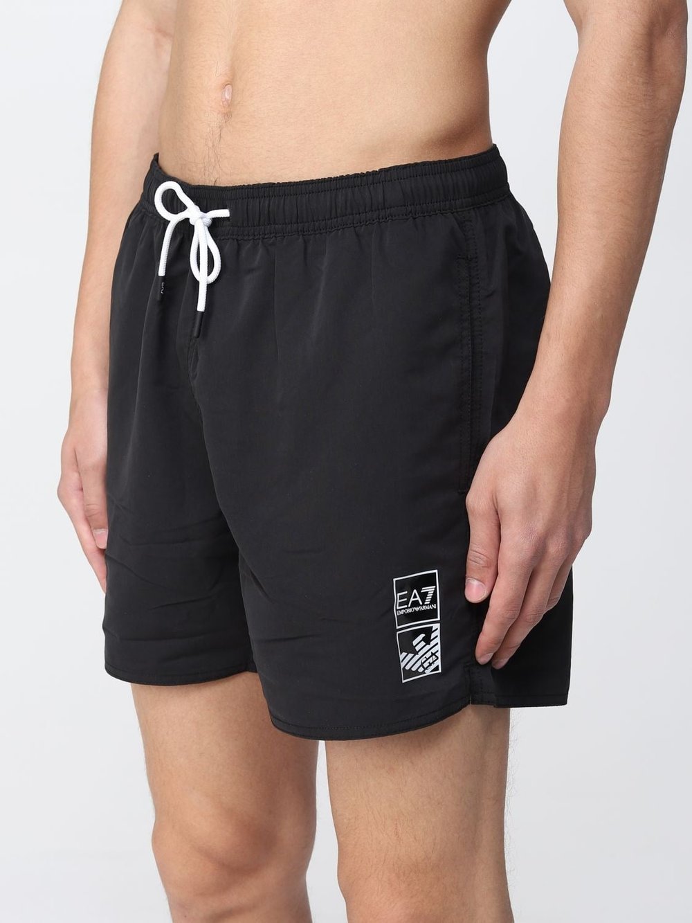 EMPORIO ARMANI ERKEK MAYO 902000-2R724-00020