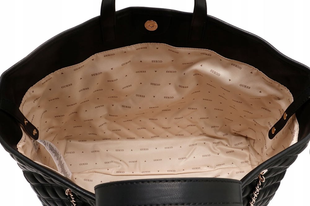 GUESS GIULLY II KADIN OMUZ ÇANTASI QG967329-BLACK