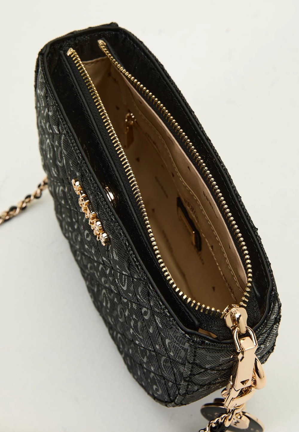 GUESS KADIN OMUZ ÇANTASI GG962872-BLACK