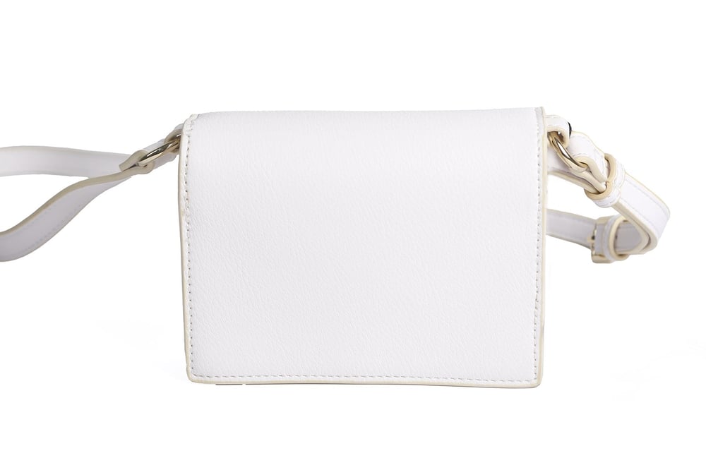LOVE MOSCHINO BORSA LUCILLE KADIN OMUZ ÇANTASI JC4351PP0FKE0120