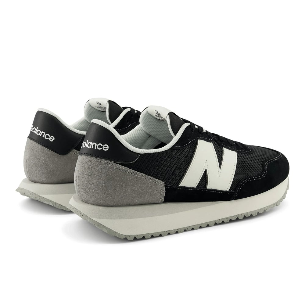 NEW BALANCE ERKEK AYAKKABI MS237LBK
