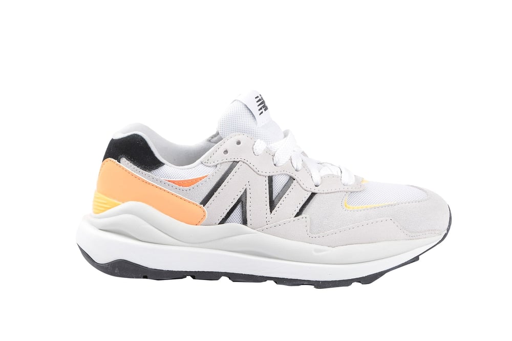 NEW BALANCE KADIN AYAKKABI M5740PSB