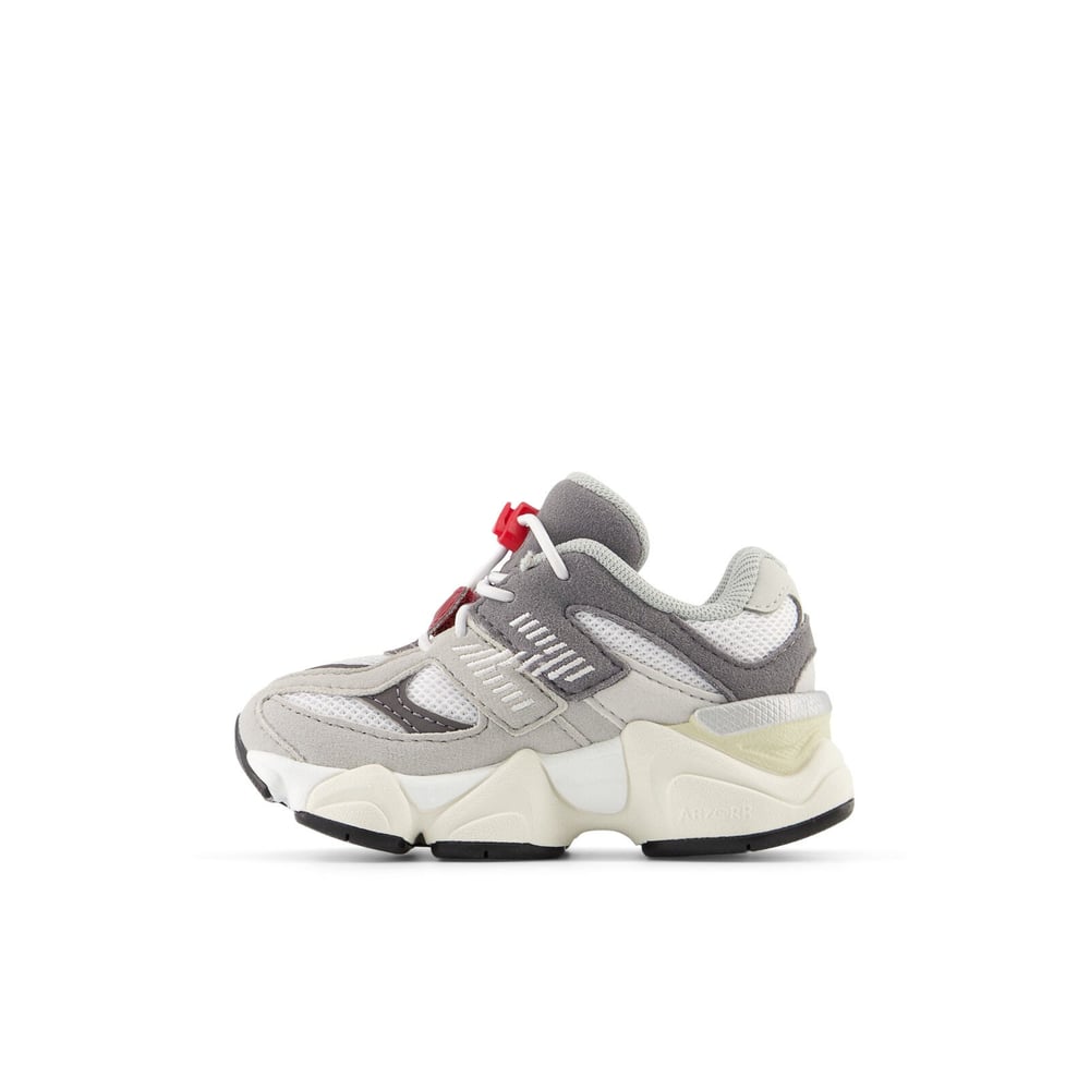 NEW BALANCE UNISEX ÇOCUK AYAKKABI IV9060GY