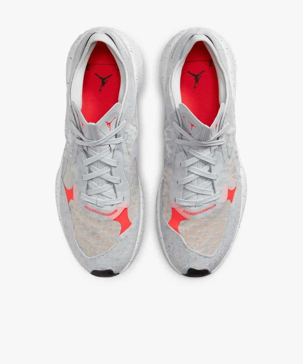 NIKE DELTA 3 LOW ERKEK AYAKKABI DN2647-002