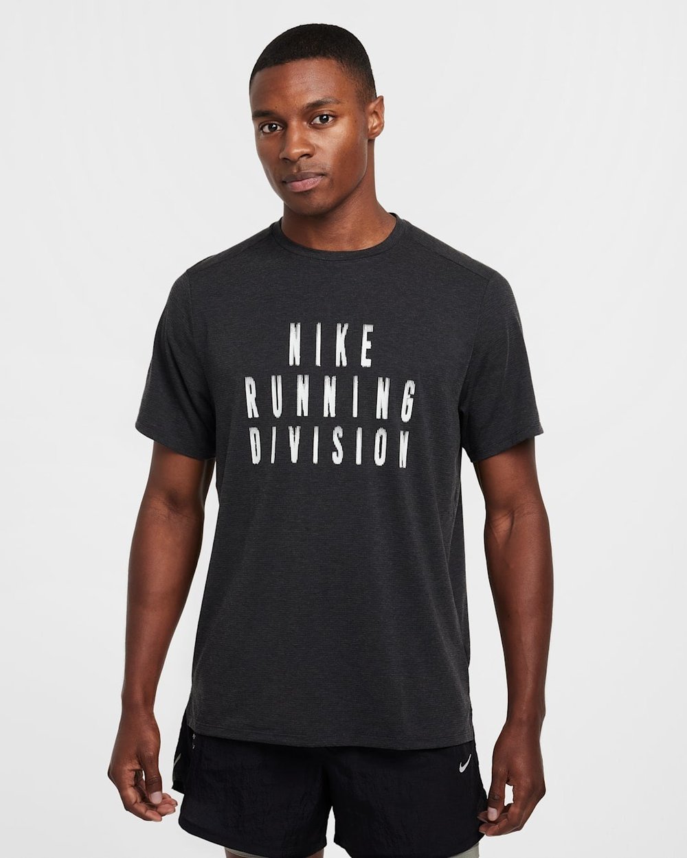 NIKE RISE 365 ERKEK T-SHIRT FZ1129-010
