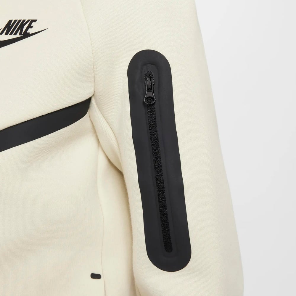 NIKE TECH FLEECE ÇOCUK SWEATSHIRT HV5867-234