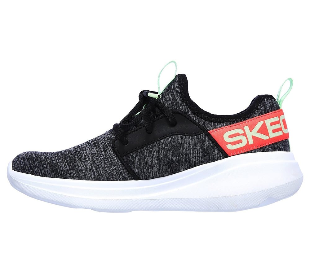SKECHERS GO RUN FAST KADIN AYAKKABI 17617-BKMT