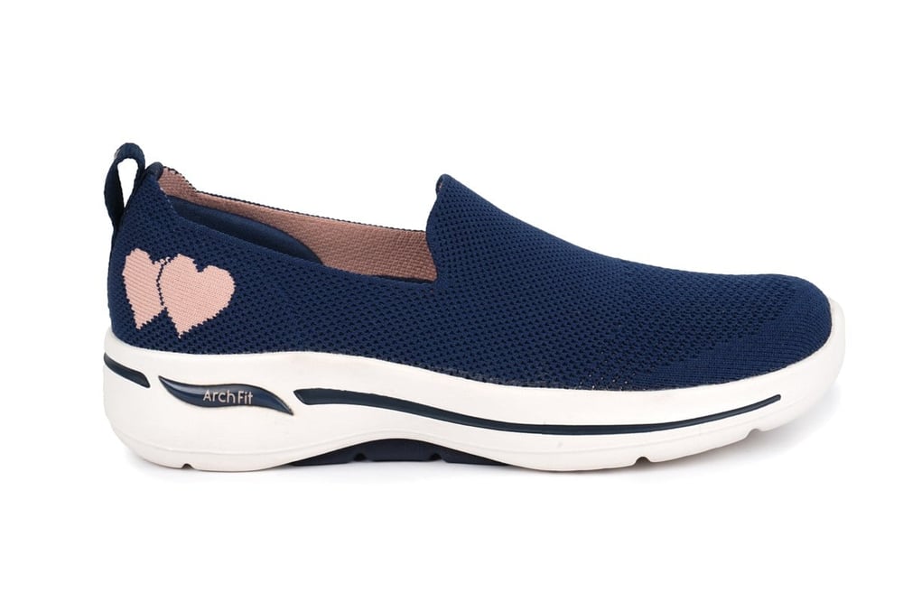 SKECHERS GO WALK ARCH FIT KADIN AYAKKABI 124854-NVY